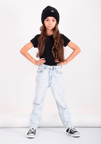 Nina 4 MaatModels https://www.maatmodels.com.ar/wp-content/uploads/2021/05/Portada-Mayo-FB-Maat.jpg