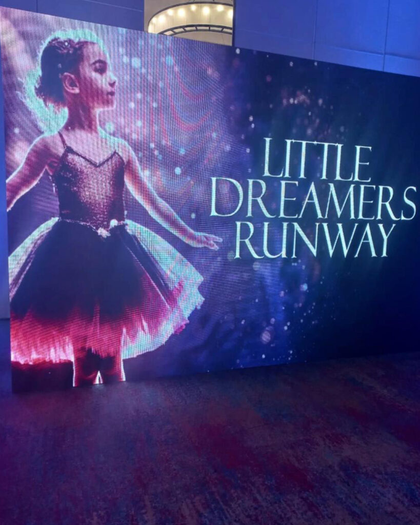 Elegancia con Propósito: El Hilton Buenos Aires se vistió de Gala por la Infancia 13 B MaatModels https://www.maatmodels.com.ar/wp-content/uploads/2021/05/Portada-Mayo-FB-Maat.jpg