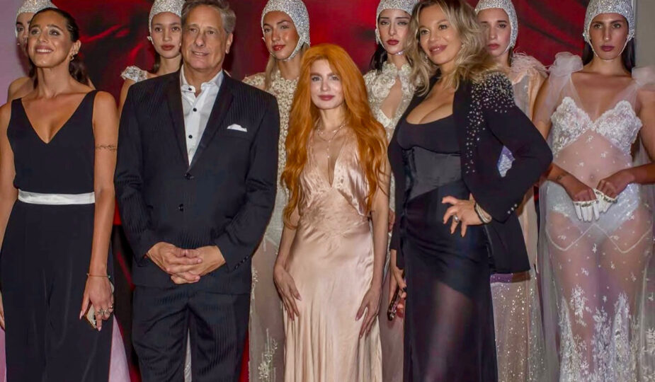 Desfile Holiday Runway: Cuando la Alta Costura se Transforma en un Acto de Amor 1 Desfile FUPEA Hotel Hilton